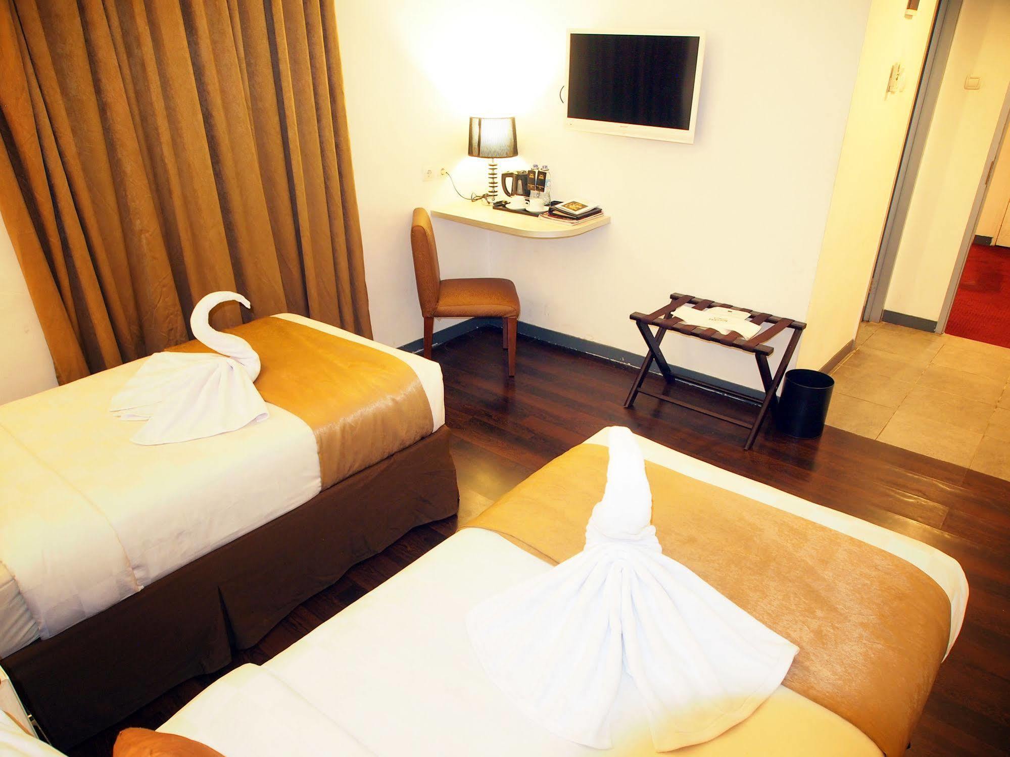 Maven Fatmawati Hotel Jakarta Exteriér fotografie